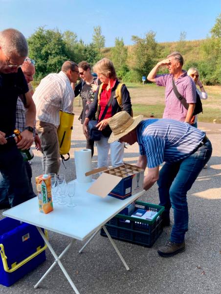 Sekt-Bretzel-Runde