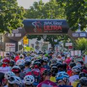Martin-Konopka_Black-Forest-Bike-Marathon-Start-in-der-Fussgaengerzone